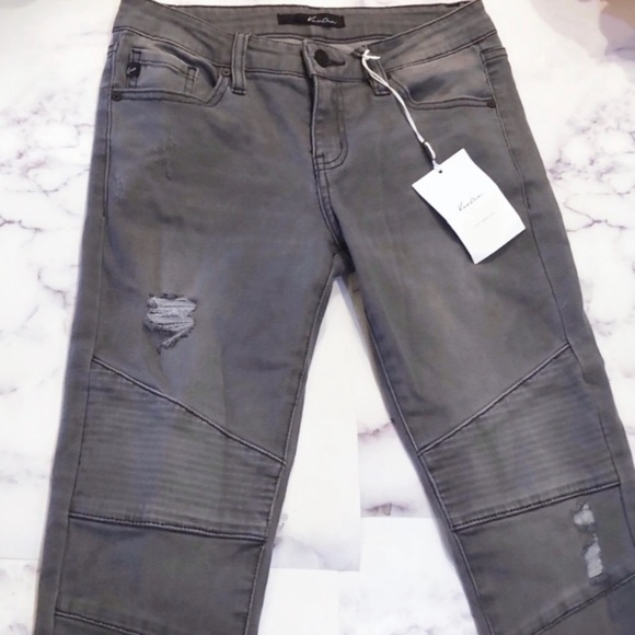 KanCan Distressed Moto Ankle Gray Fade Jeans BNWT - Picture 10 of 13